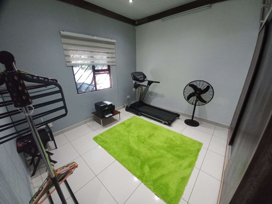 7 Bedroom Property for Sale in Ladybrand Free State